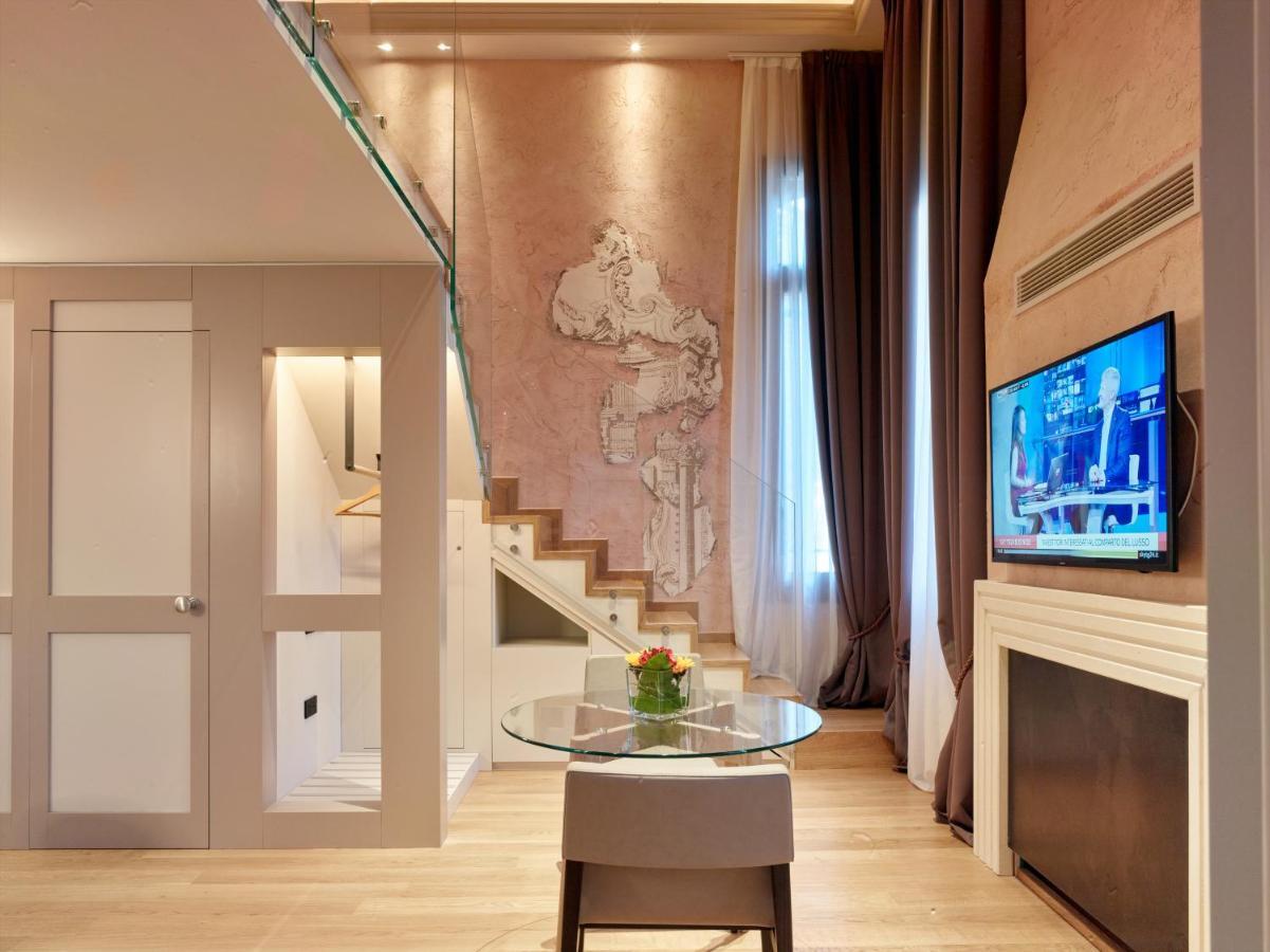 Ca' Dei Proverbi Suites - Wenice Deep Culture Venesia Bagian luar foto